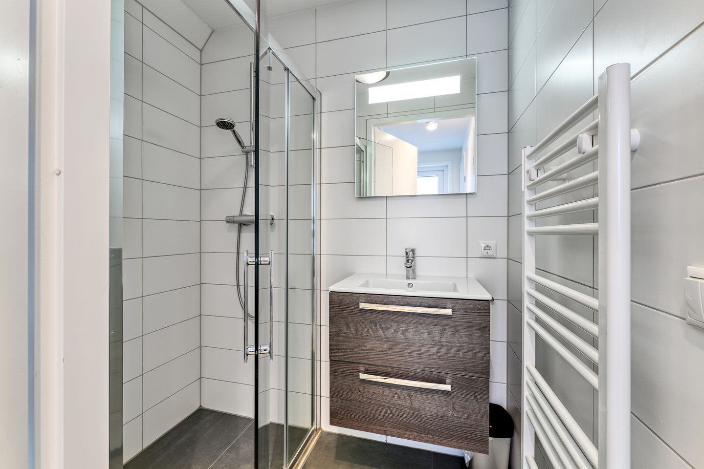 Photo 4 of Zeedijk 24-038