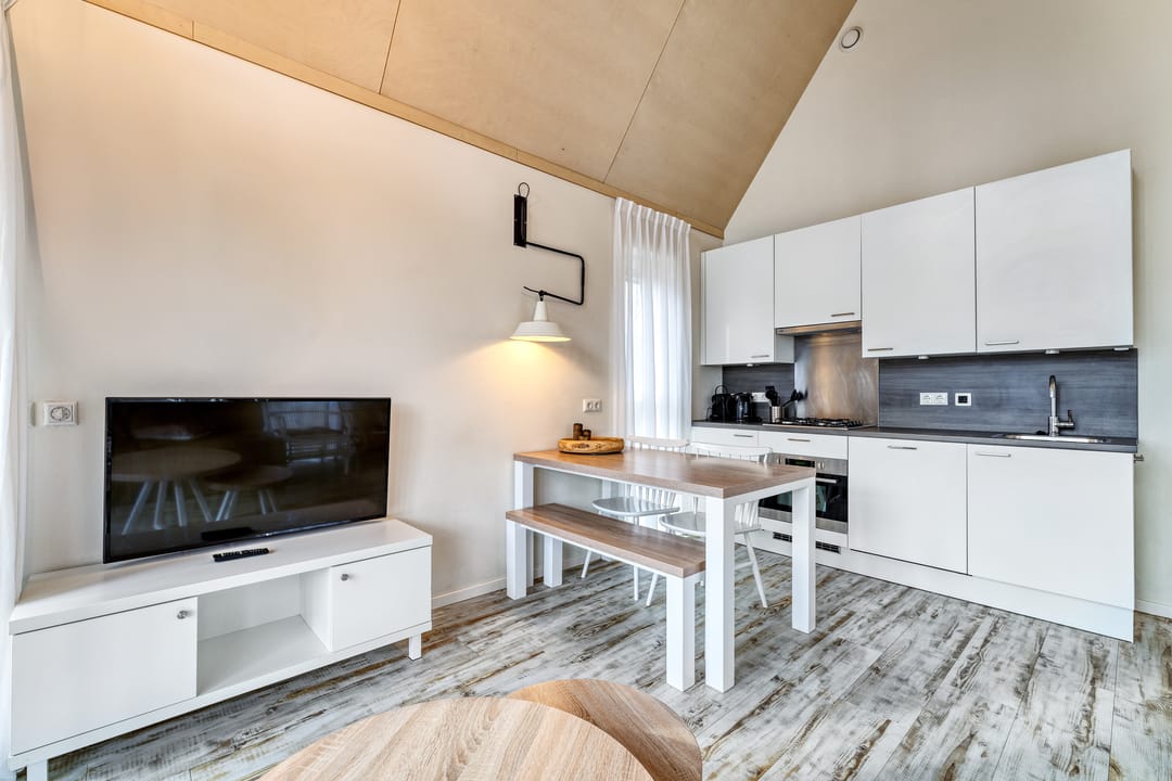 Photo 11 of Zeedijk 24-038