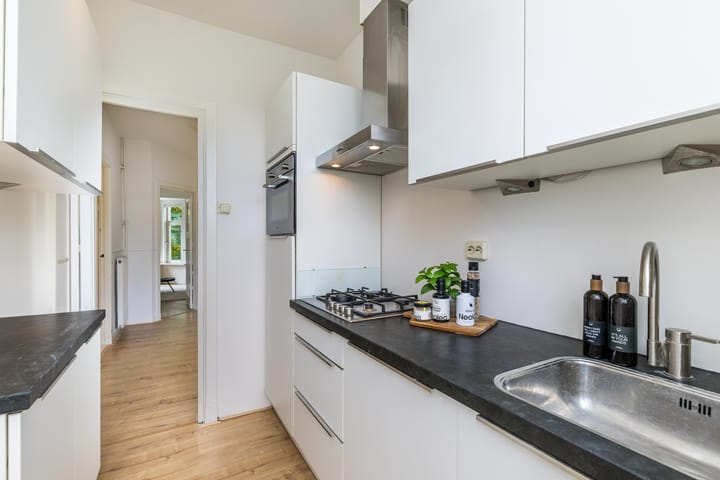 Foto 16 van Vroesenlaan 30-A