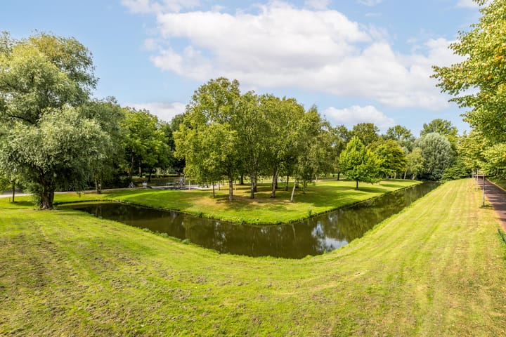 Foto 36 van Vroesenlaan 30-A