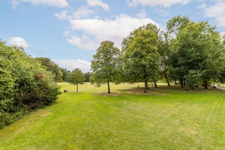 Foto 37 van Vroesenlaan 30-A