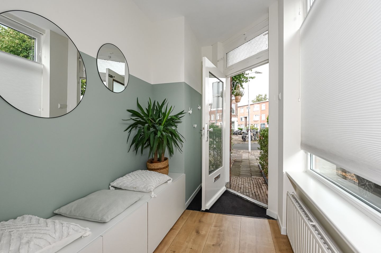 Foto 35 van van de Wateringelaan 204