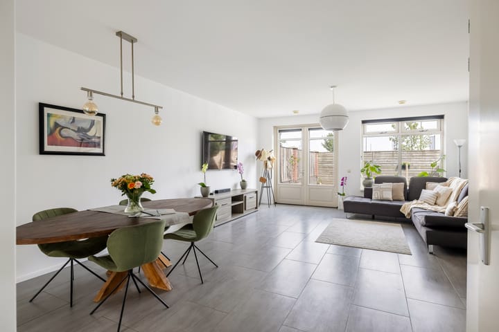 Photo 2 of Prins Clausdreef 7