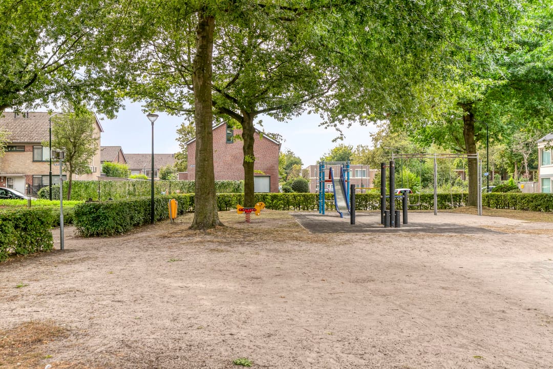 Photo 32 of Europalaan 204