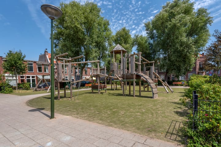 Foto 4 van Van Brederodestraat 1-B