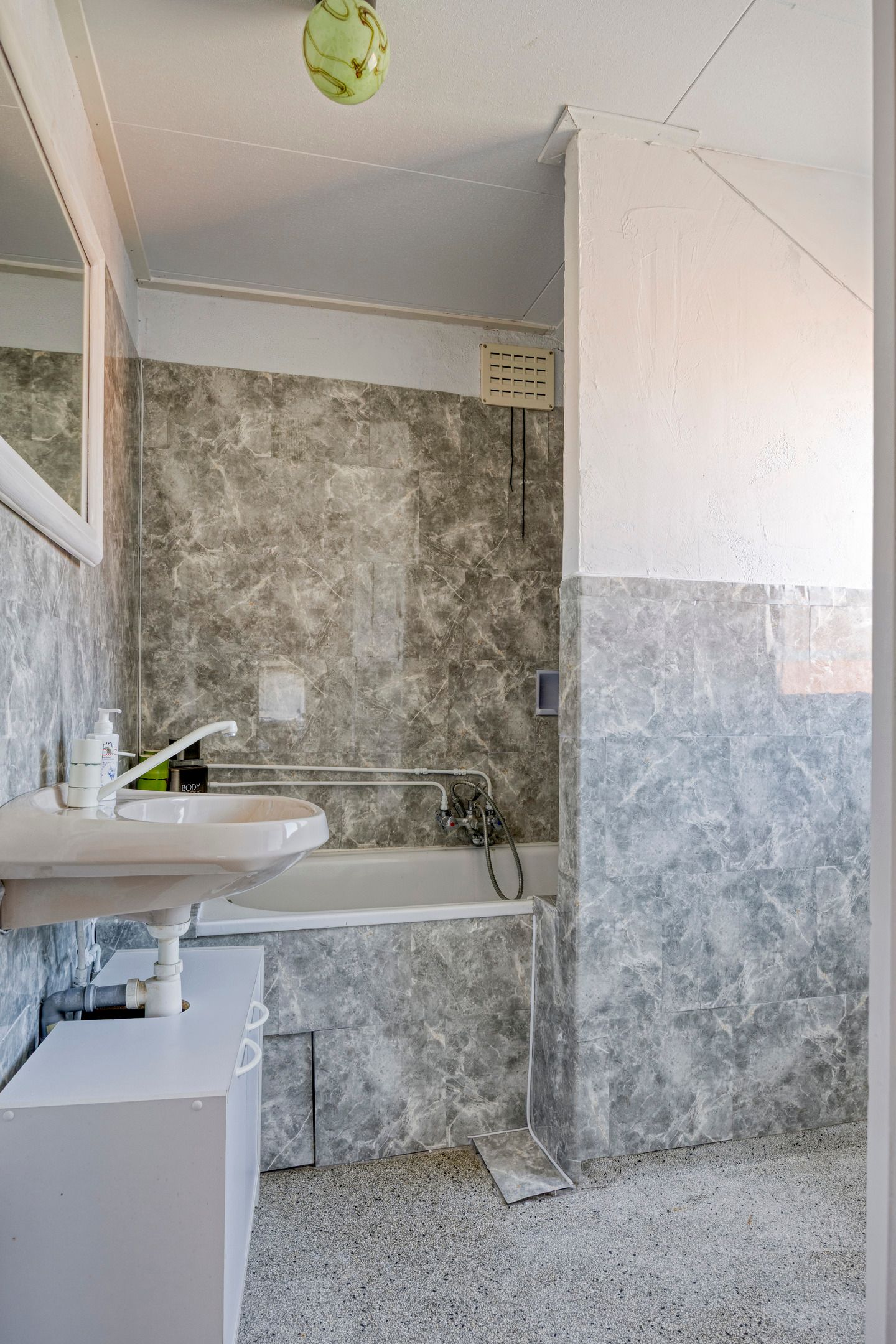 Photo 34 of Burg van Gorselstraat 12