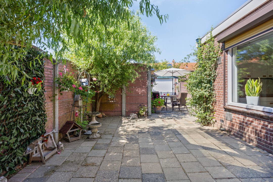 Photo 46 of Burg van Gorselstraat 12