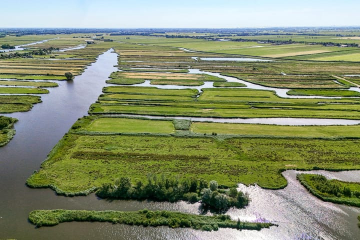 Photo 2 of Oosteinde