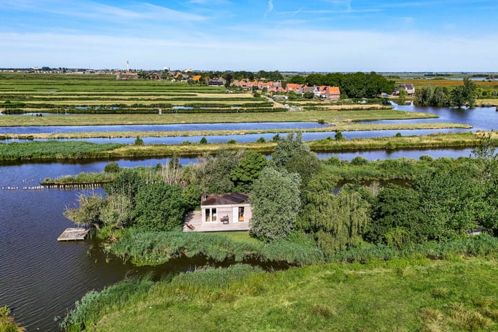 Photo 5 of Oosteinde