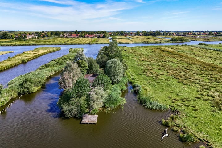 Photo 6 of Oosteinde