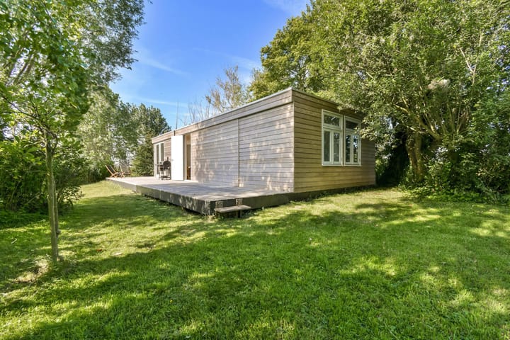 Photo 10 of Oosteinde