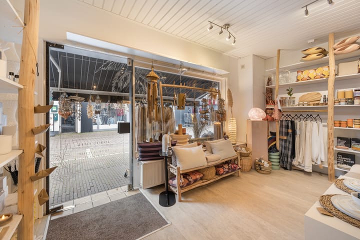 Photo 6 of Weststraat 4