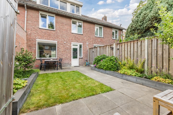 Foto 29 van Govert Flinckstraat 8