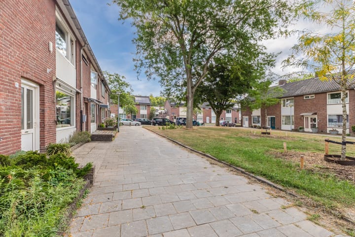 Foto 37 van Govert Flinckstraat 8