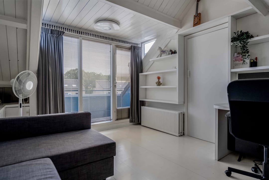 Photo 37 of Coronastraat 10