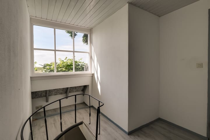 Photo 32 of Oosterleek 2