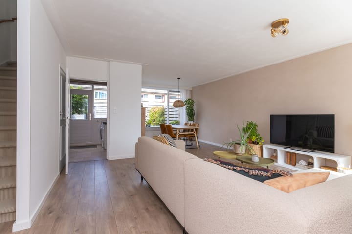 Photo 12 of Dokter Pinxterplantsoen 53