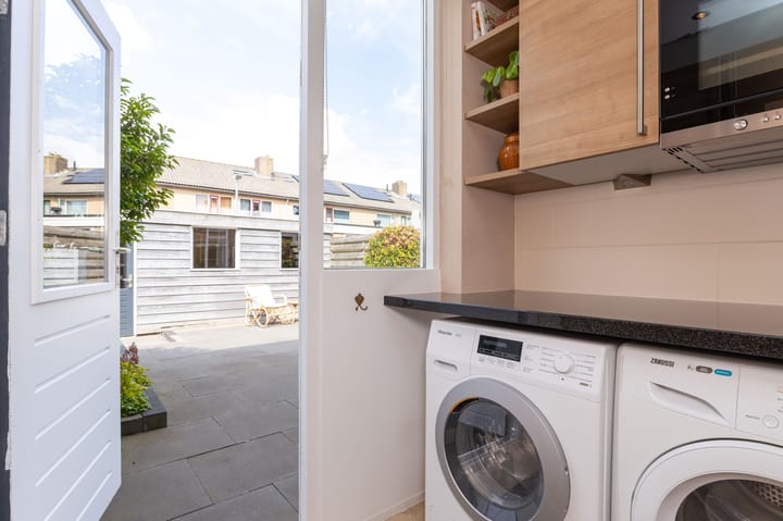 Photo 22 of Dokter Pinxterplantsoen 53