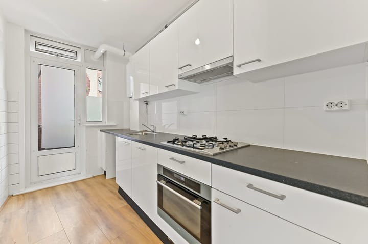 Foto 3 van Pleinweg 1-B