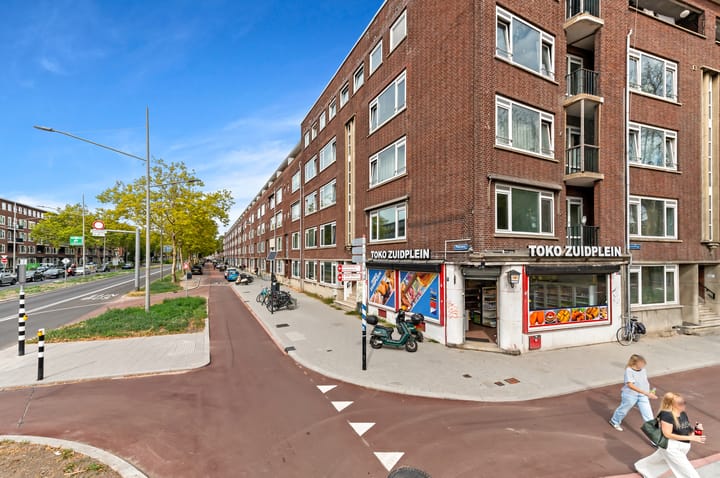 Foto 4 van Pleinweg 1-B