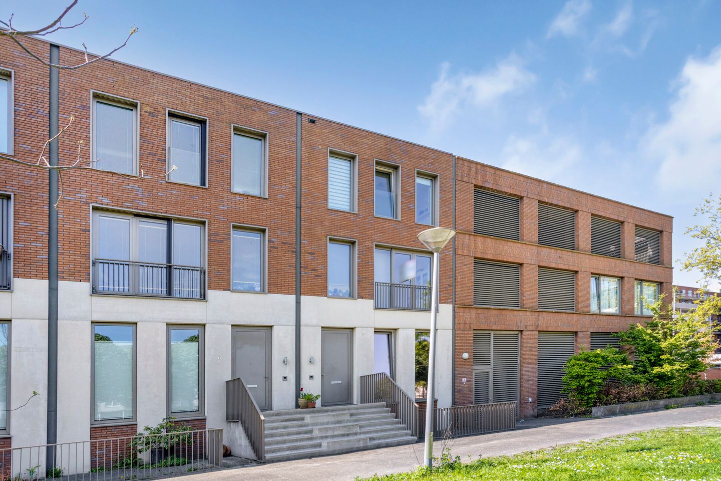 Photo 34 of Spoorweghavenplein 2