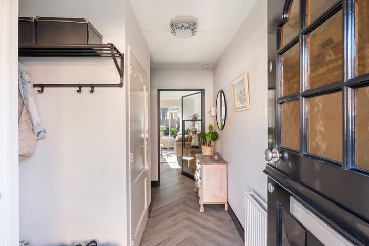 Foto 6 van Castor 37