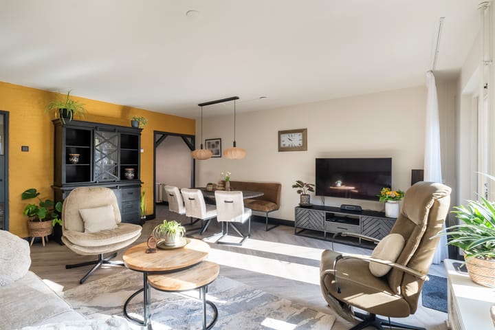 Foto 10 van Castor 37