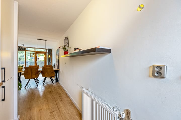 Foto 11 van Groest 75-8