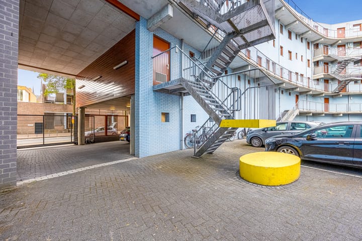 Foto 24 van Groest 75-8