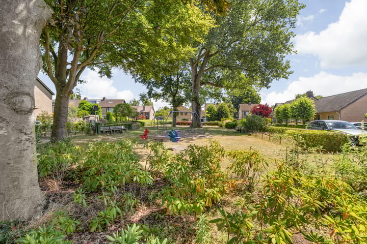 Photo 52 of Heesterbos 13