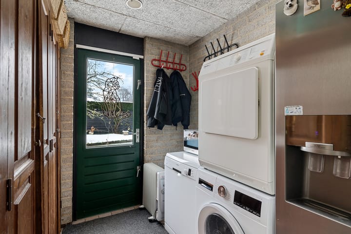 Photo 15 of van Heutszpark 3