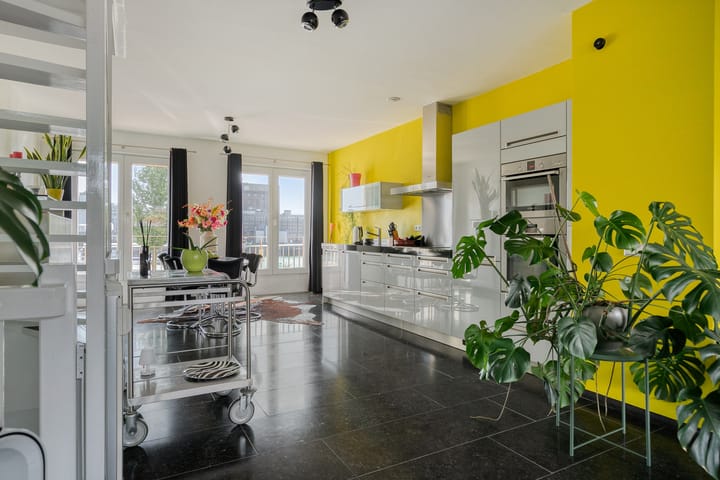 Foto 16 van Maashavenkade 169