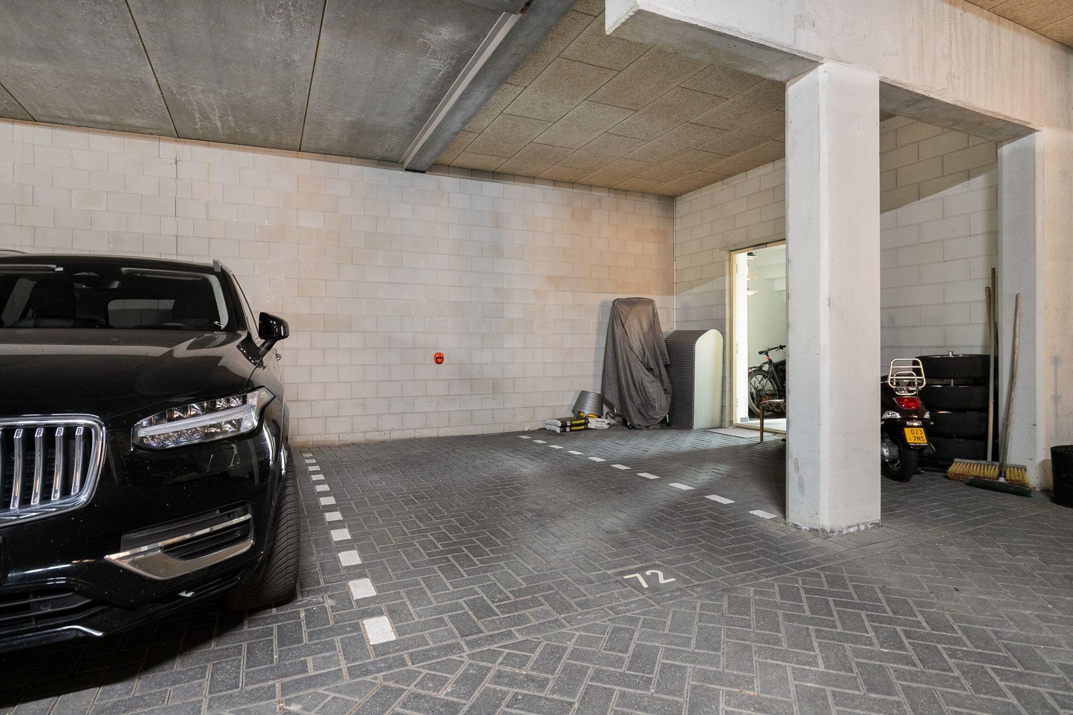 Photo 60 of Maashavenkade 169