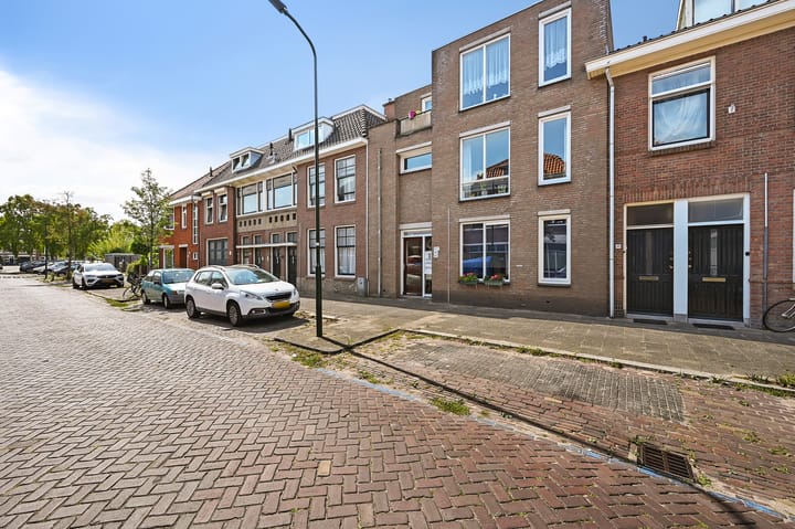 Photo 2 of Heeswijkstraat 42