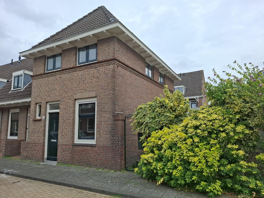 Photo 1 of Develstraat 14