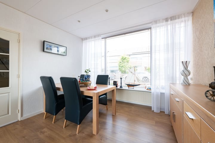 Foto 16 van Visserstraat 3