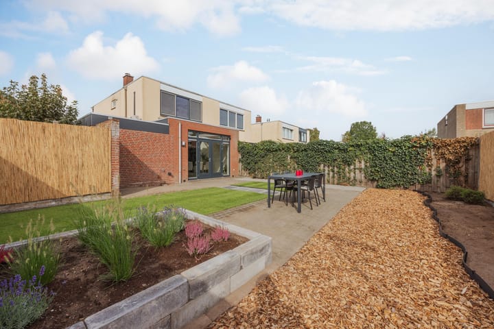 Foto 30 van Merelplein 16