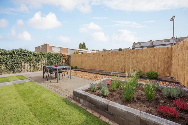 Foto 31 van Merelplein 16