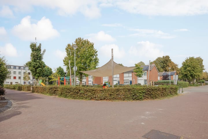 Foto 39 van Merelplein 16