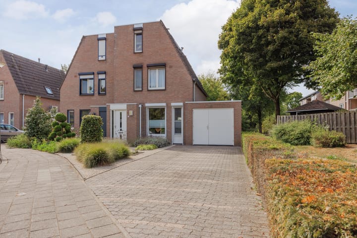 Foto 7 van Stuksbeemden 75