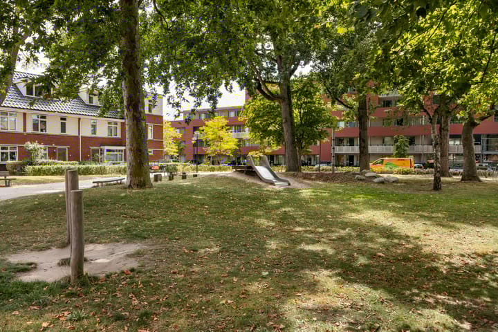 Photo 37 of Faljerilstraat 13