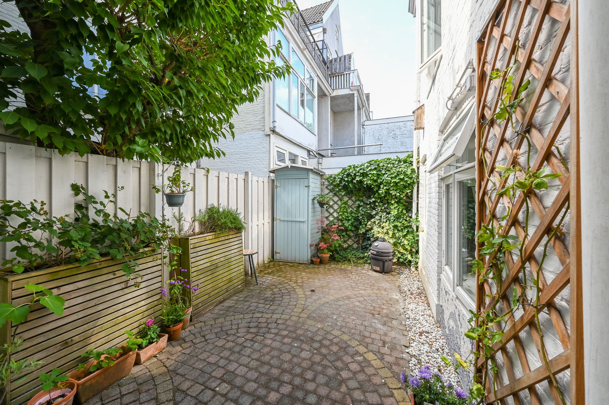 Foto 12 van Van Diemenstraat 188