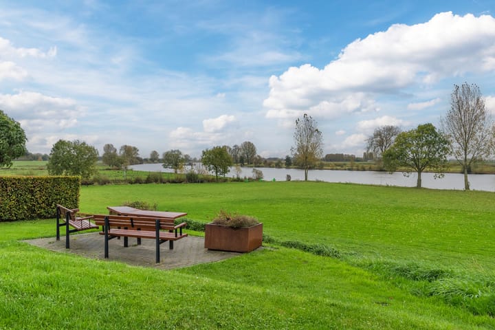 Photo 52 of Maasdijk 22