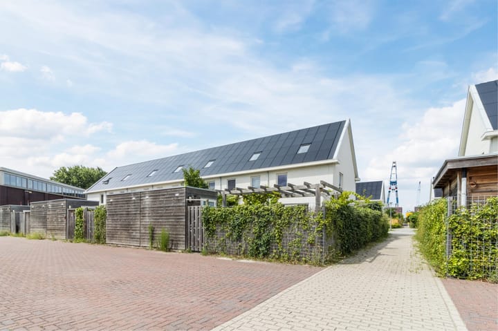 Foto 23 van Karimunstraat 36