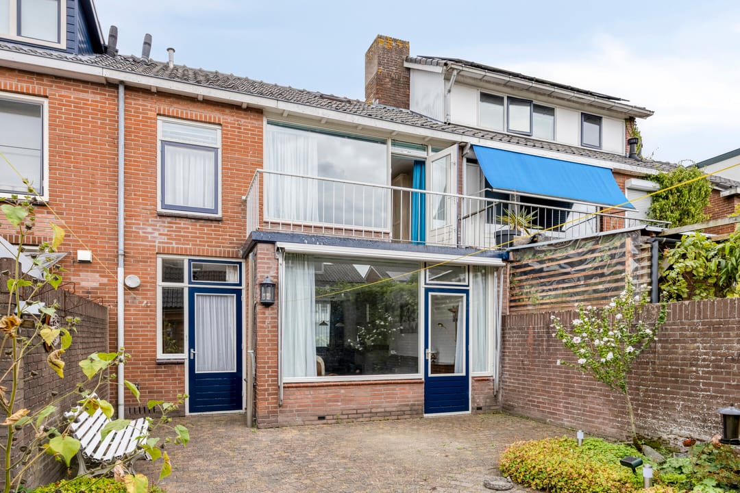 Foto 17 van Pijnboomstraat 10