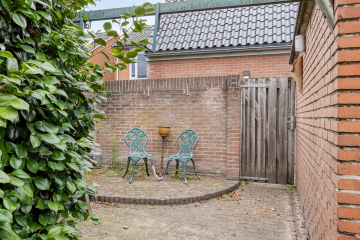 Foto 23 van Pijnboomstraat 10