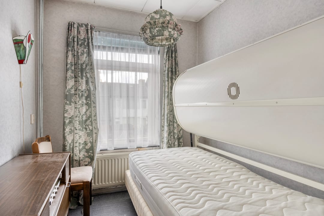 Foto 32 van Pijnboomstraat 10