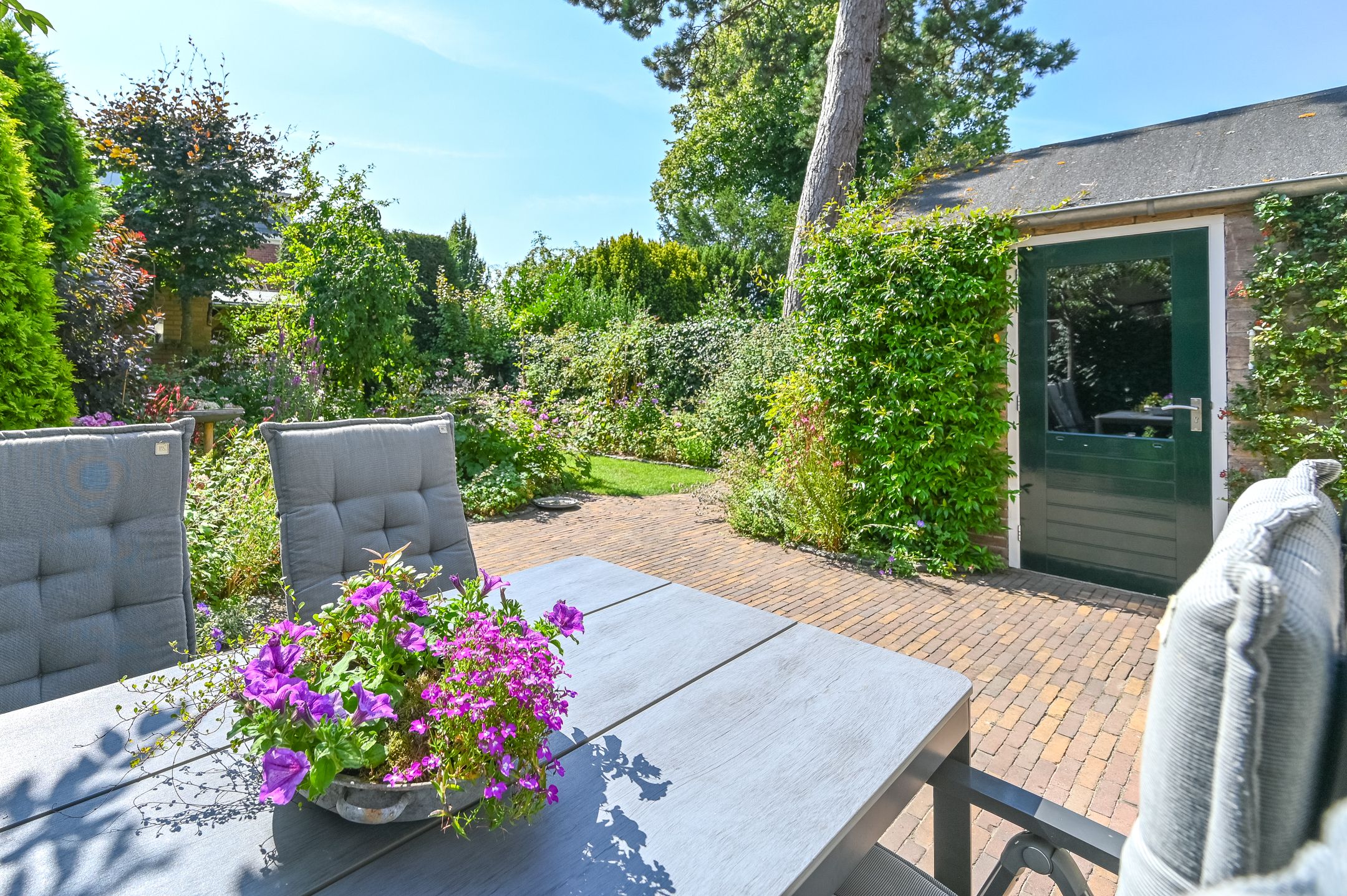 Photo 3 of Molenveltlaan 32