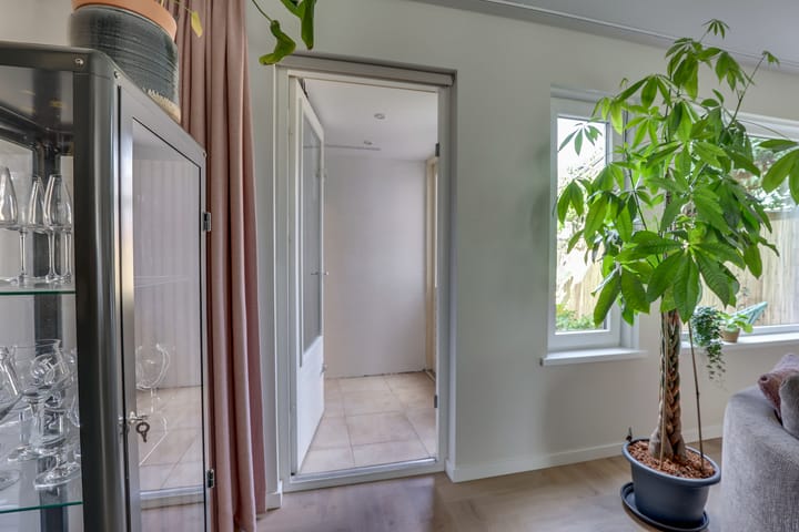 Foto 16 van Wilgenstuk 48