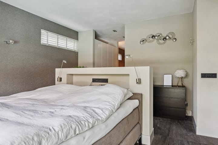 Photo 28 of IJsvogelstraat 9